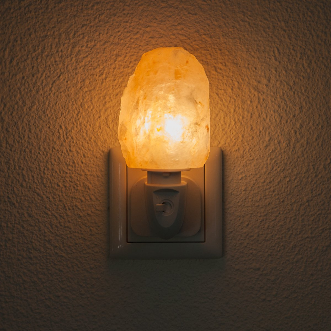 LUMINAIRE – Himalayan Salt Lamp for Serenity