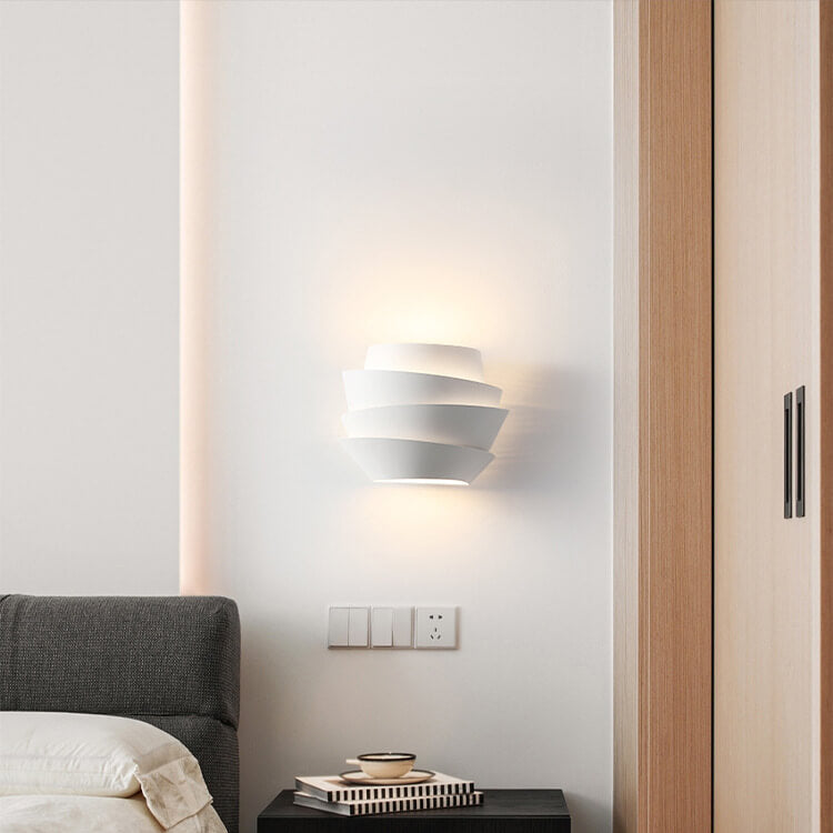 LUMINAIRE – Elegant Scandinavian Double Wall Light