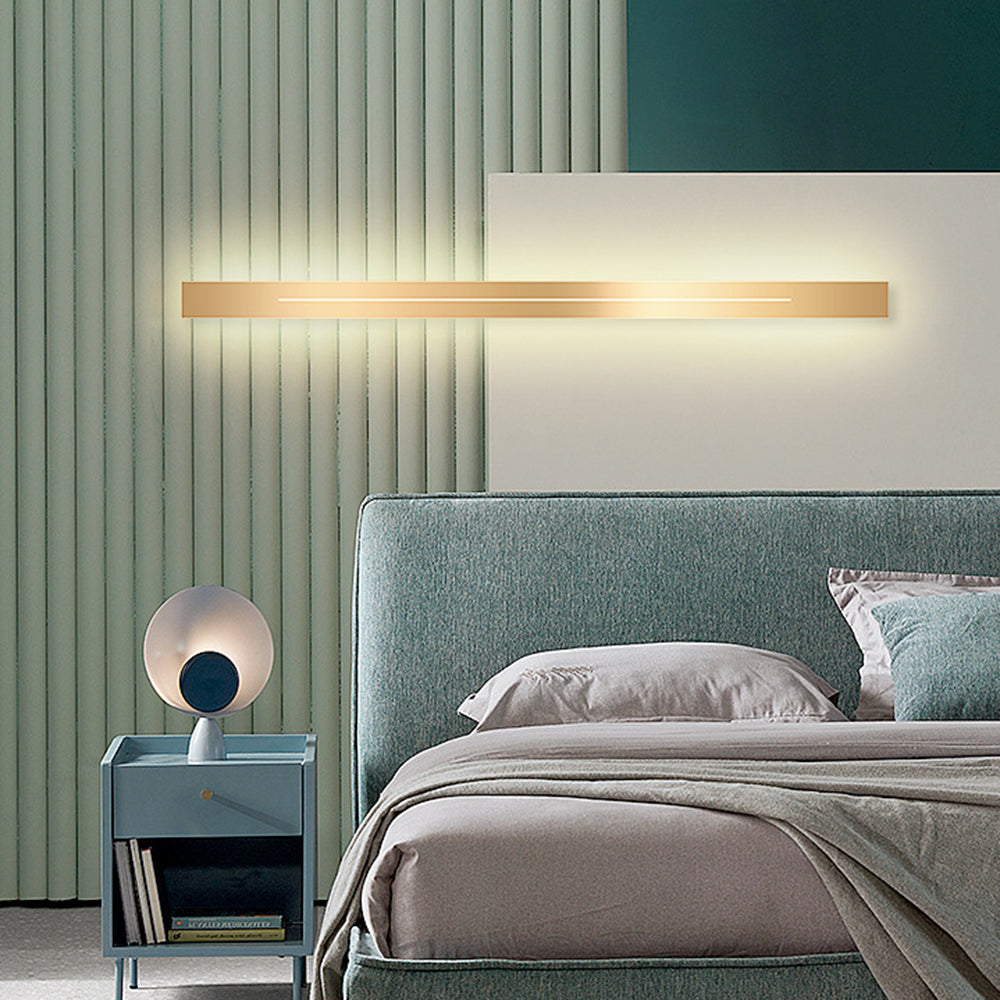 GOLDENLUXE – Elegant Modern LED Wall Light