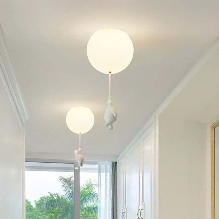 LUMIBEAR – Whimsical Bear and Balloon Pendant Lamp
