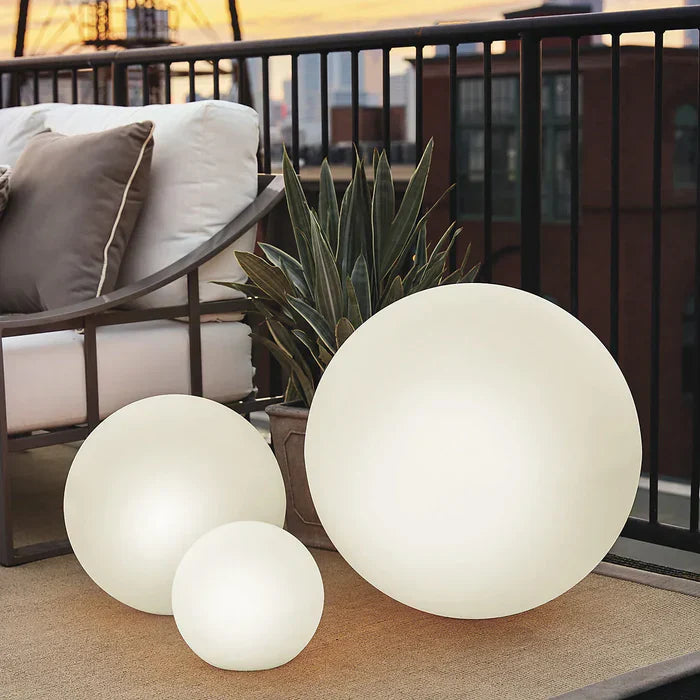 LUMINAIRE SPHERE – Enchanting LED Garden Light
