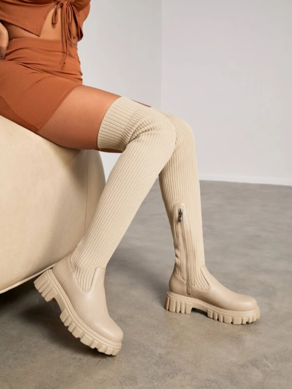 Luxurious Over-the-Knee Leather Boots