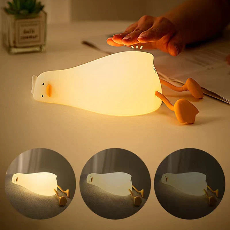 DREAMY DUCKLING – Cozy Night Light Companion