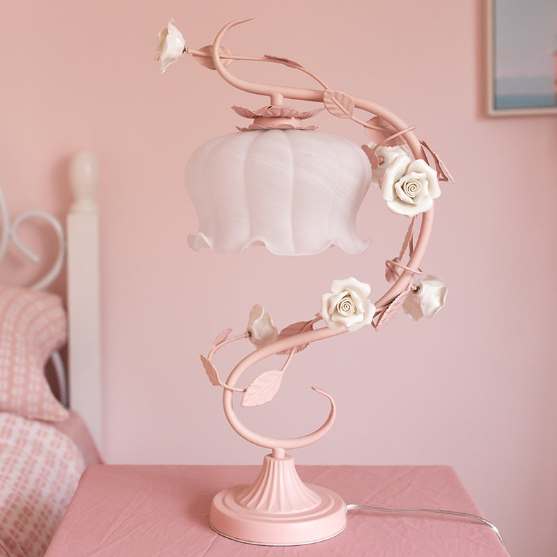 ROSELUXE – Enchanting Pink Rose Lighting Lamp