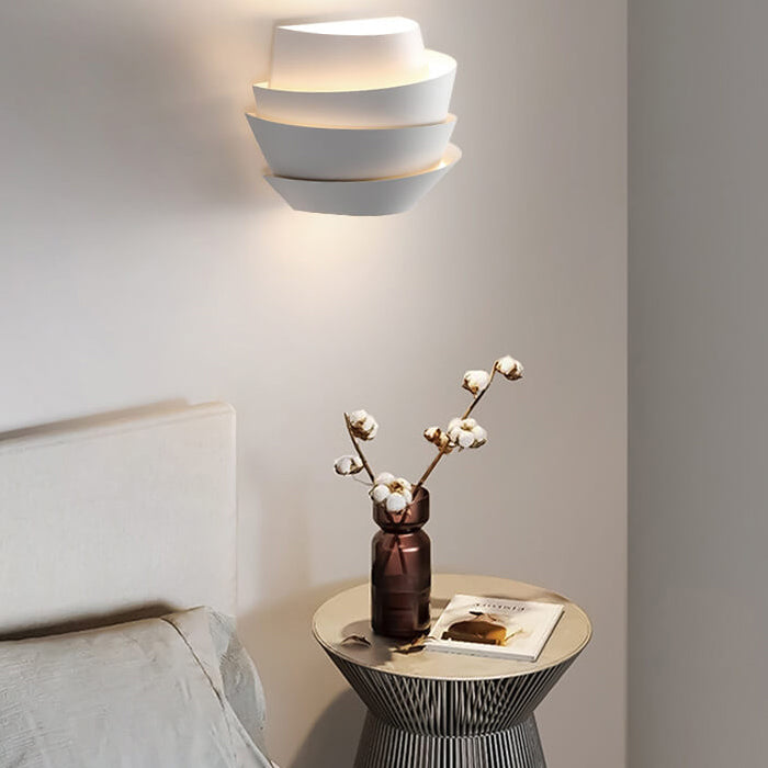 LUMINAIRE – Elegant Scandinavian Double Wall Light