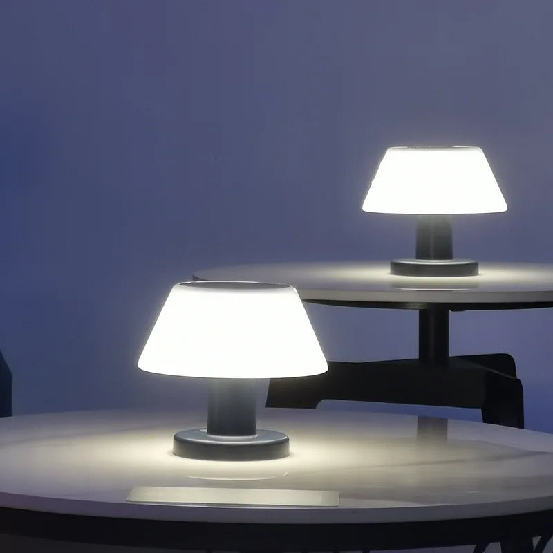 LUMINOUS – Eco-Friendly Solar Table Lamp