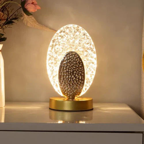 LUMINAIRE – Elegant Wireless Peacock Table Lamp