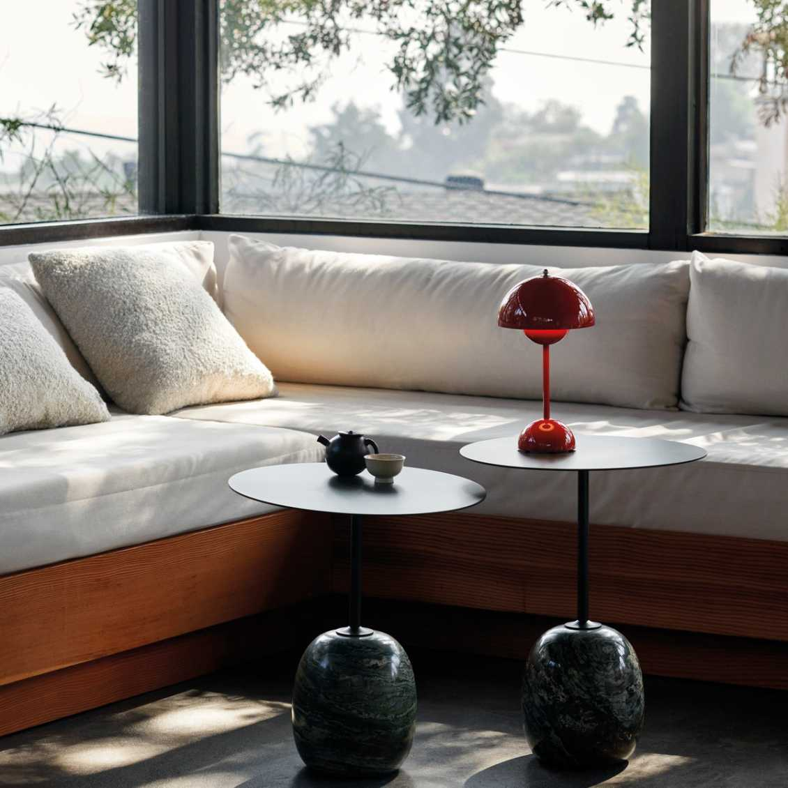 LUNARIA – Chic Wireless LED Table Lamp