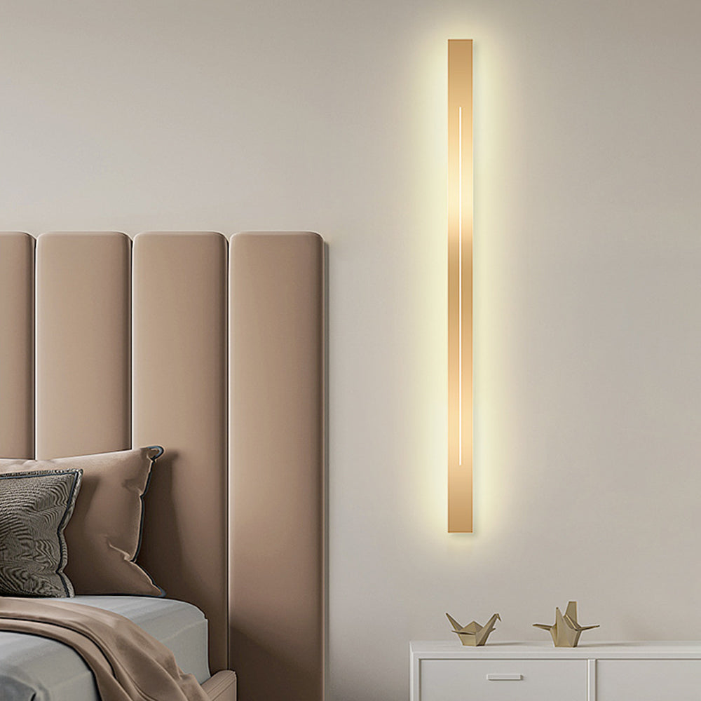 GOLDENLUXE – Elegant Modern LED Wall Light