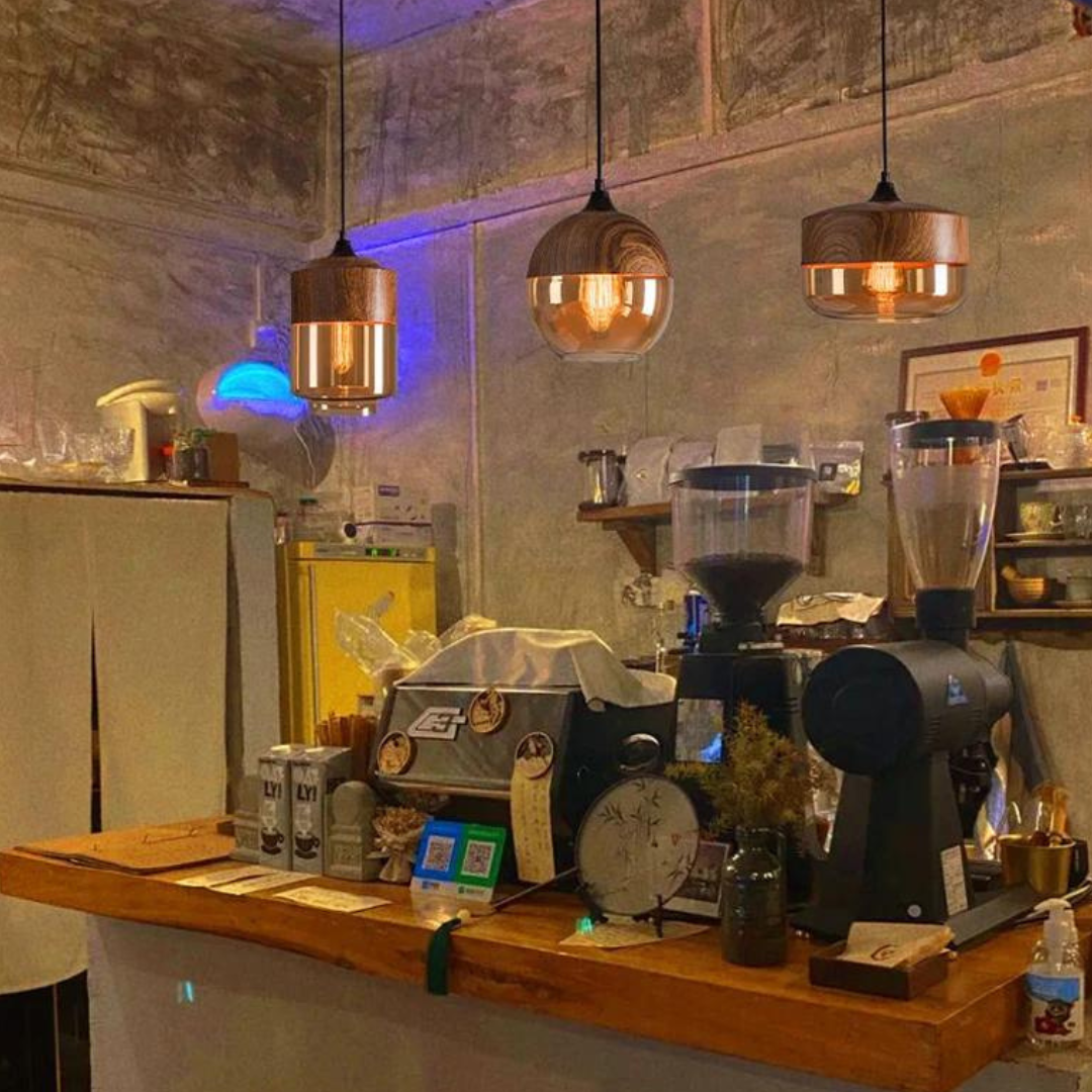 LUMINAIRE – Elegant Scandinavian Wooden Ceiling Light