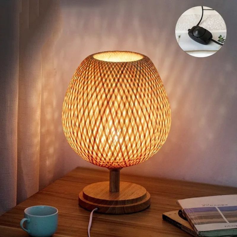 BAMBOO LUMINA – Vintage Table Lamp with Rustic Charm