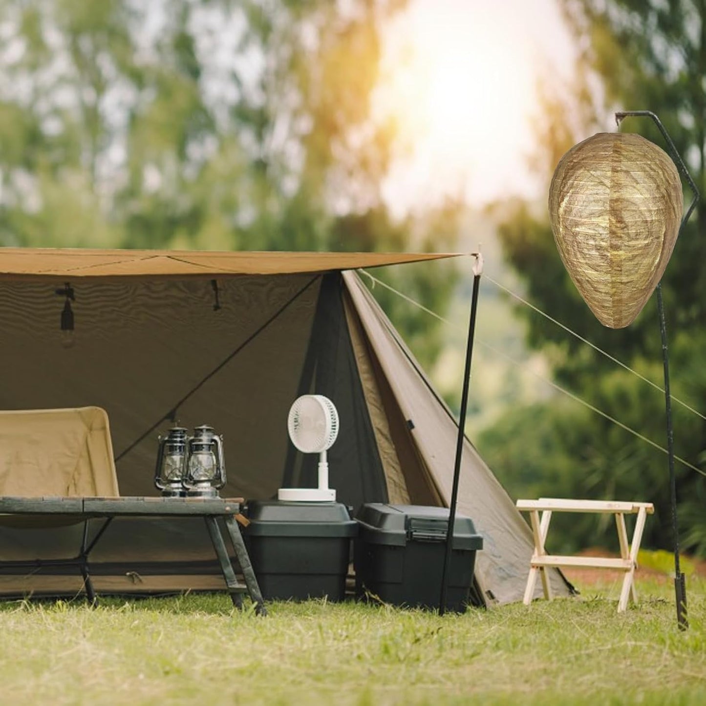 Eco-Friendly Wasp Defense Hanging Lamp
