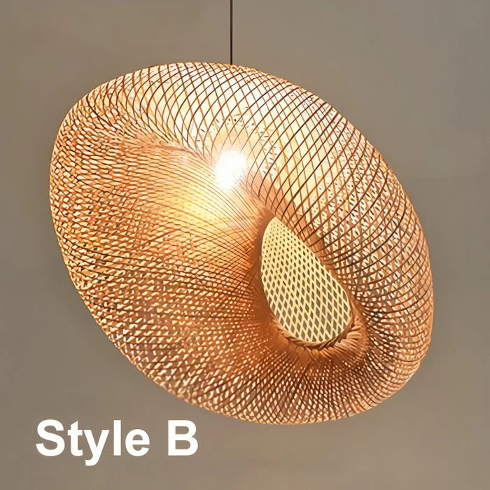 NATURALE – Elegant Hand-Woven Rattan Pendant Light