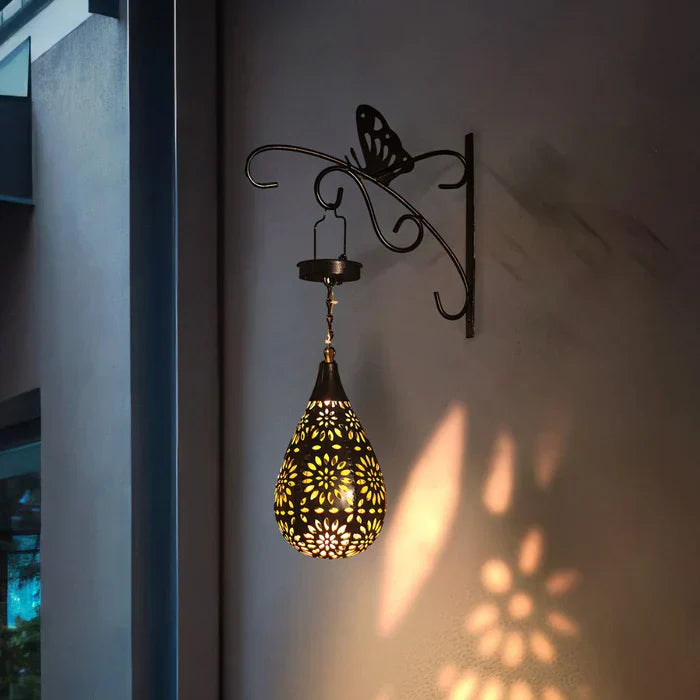 LUMINAIRE – Elegant Solar Garden Lamp Solution