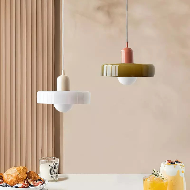 LUMINAIRE ARTISAN – Elegant Bauhaus Pendant Light