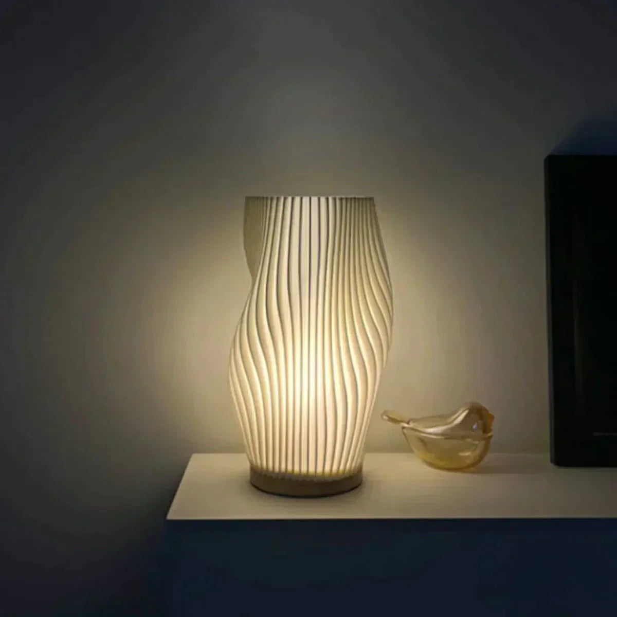 LUMINOUS WAVES – Contemporary Wavy Mood Light