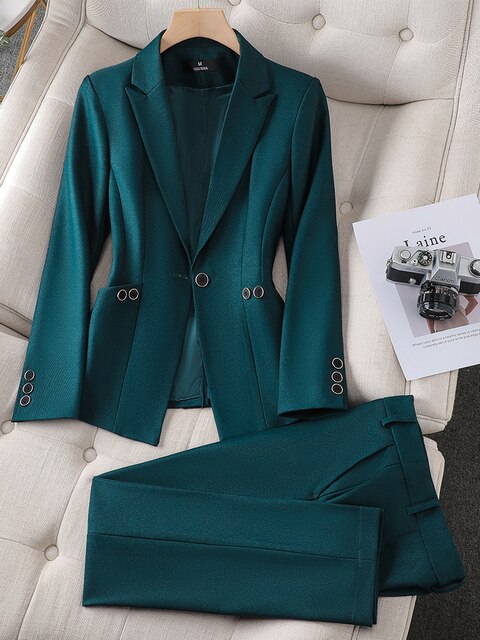 Elegant Tailored Blazer Set for Women