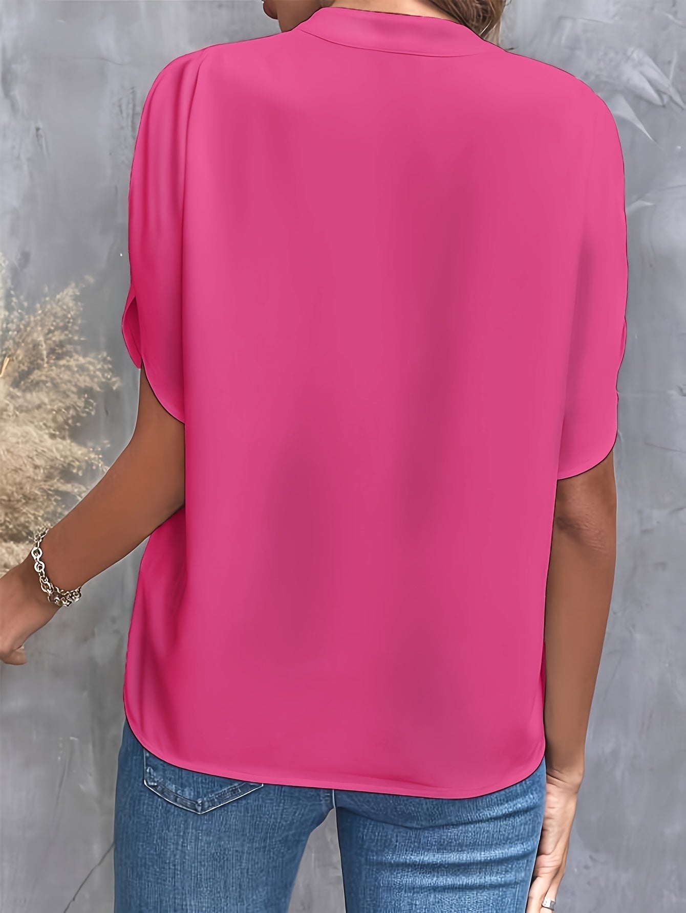 Elegant Lightweight Women's Spring Blouse