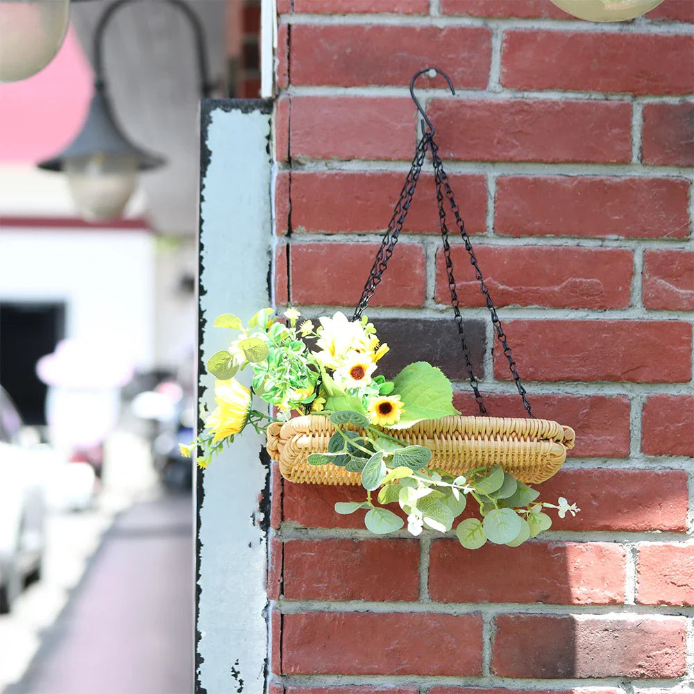 Sturdy Plant Hangers with Robust Chains