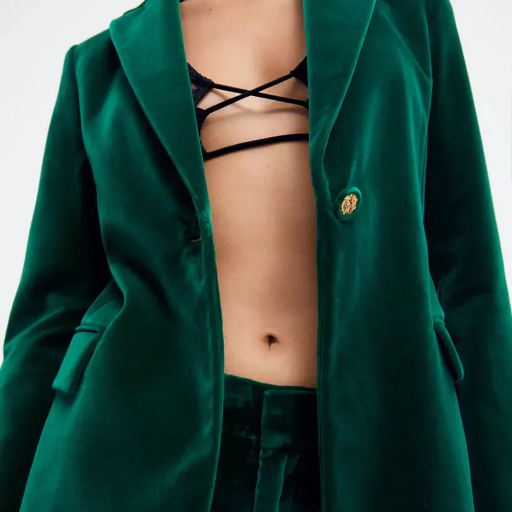 Elegant Blazer for Special Occasions