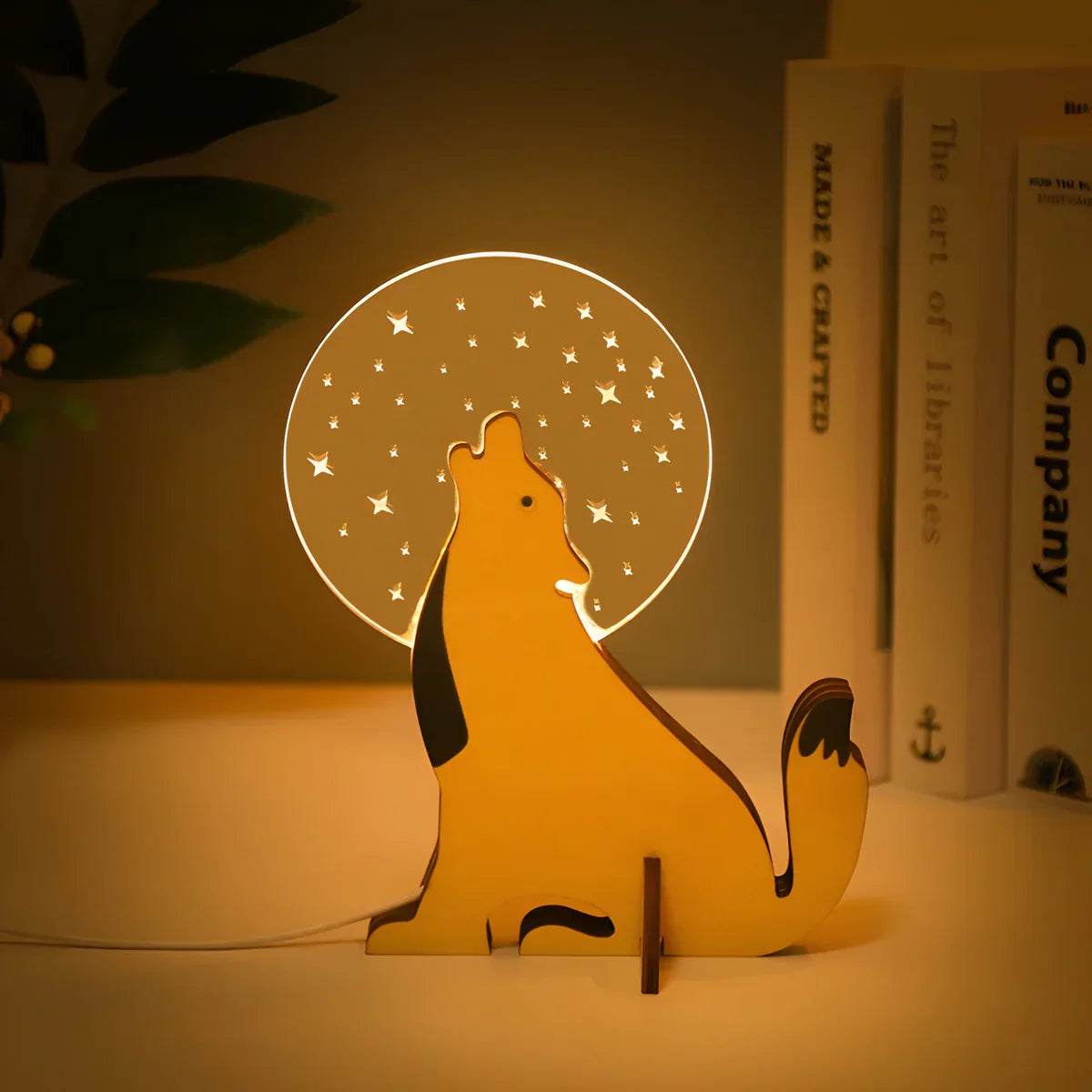 LUMINOUS WILDLIFE – Enchanting Table Lamp for Kids