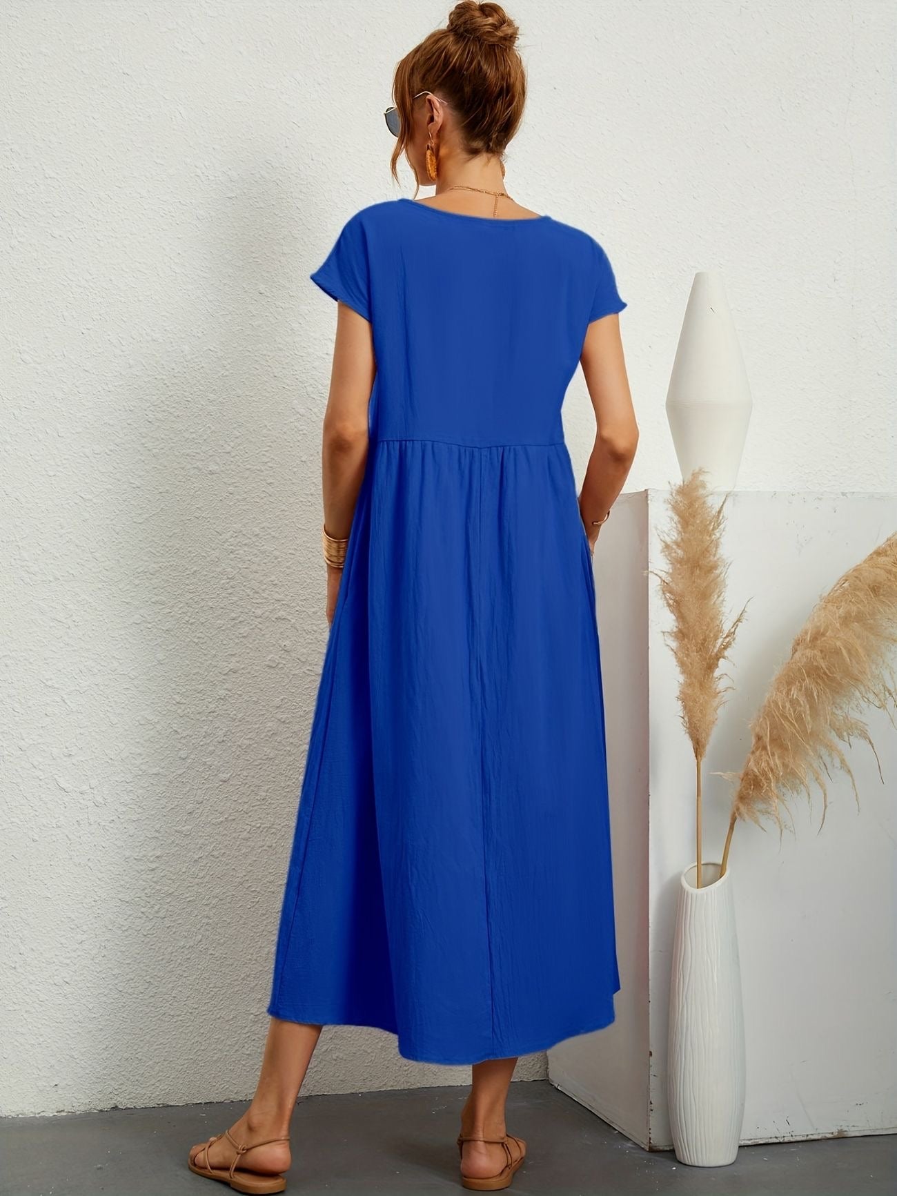 Elegant Spring Round Neck Dress