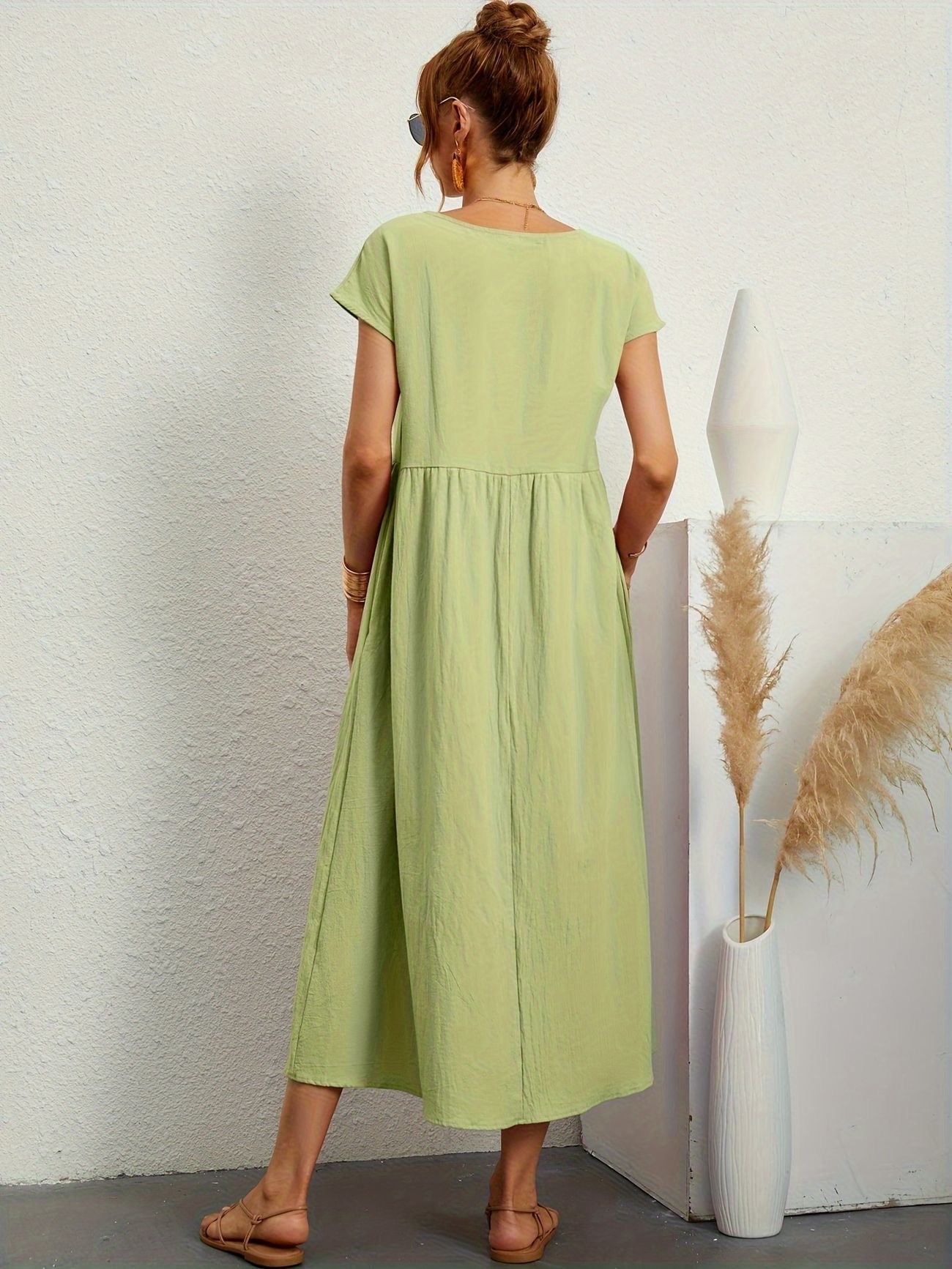 Elegant Spring Round Neck Dress