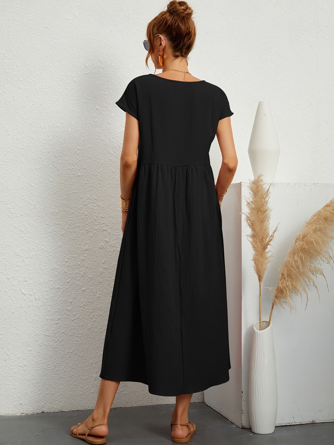 Elegant Spring Round Neck Dress