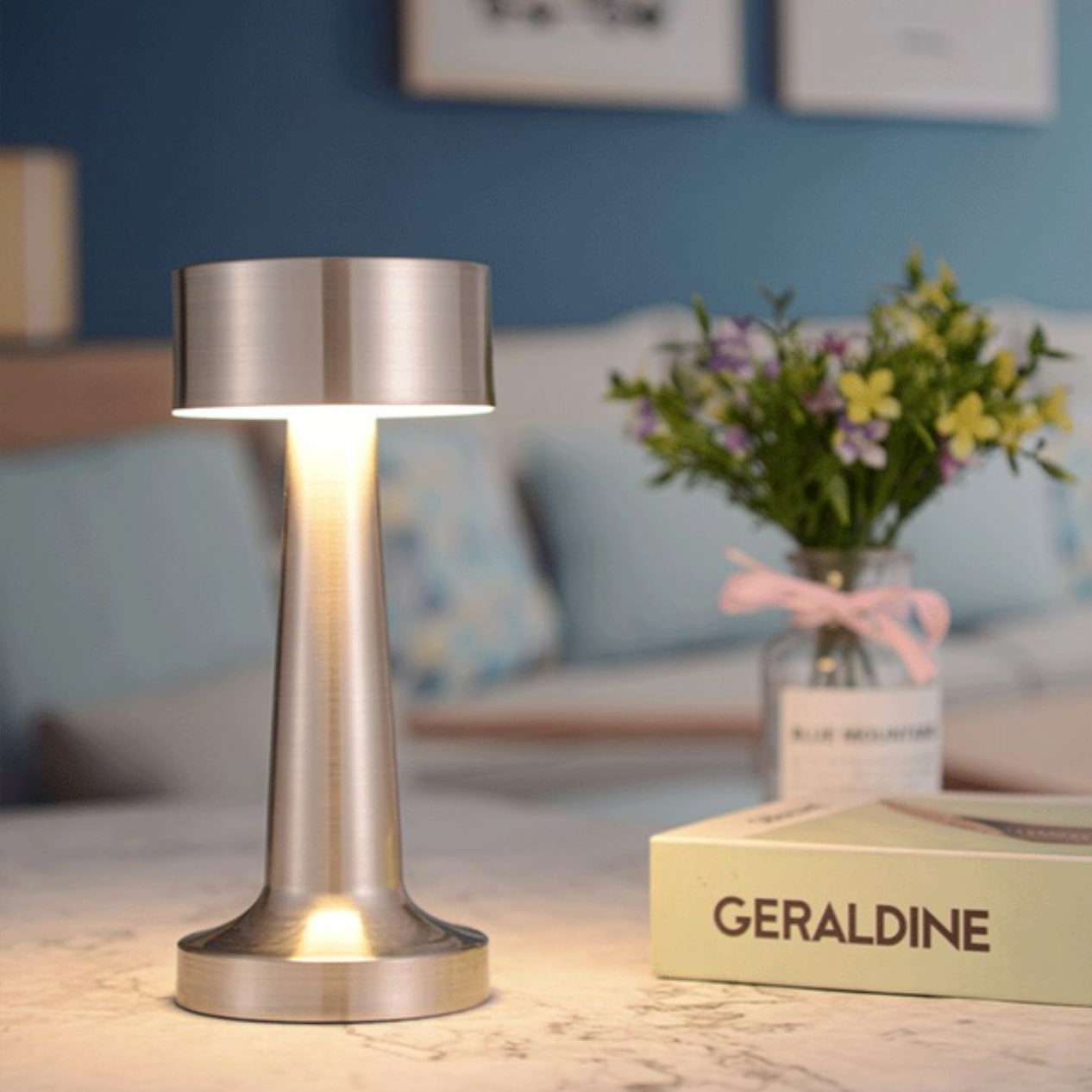 LUMINOUS – Elegant Modern Dimmable Table Lamp