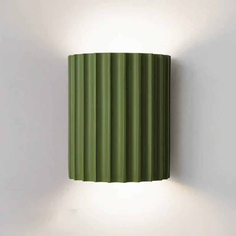 LUMINOUS ARTISTRY – Modern Resin Wall Lamp