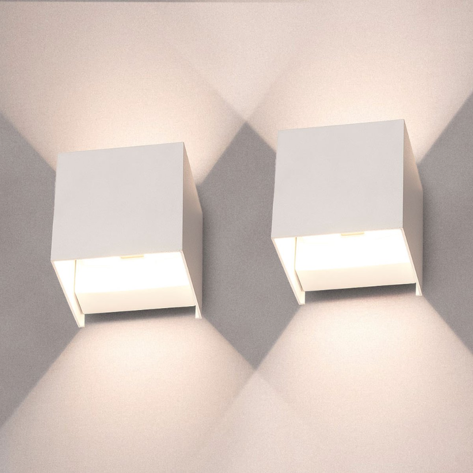 LUMINOX – Elegant Wireless LED Cube Light