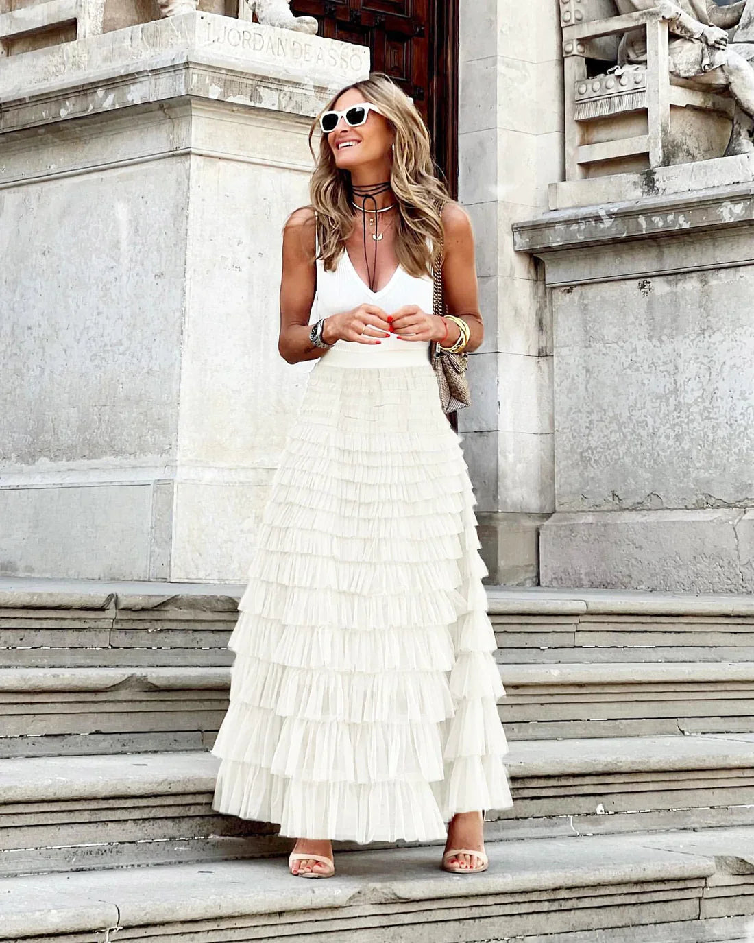Elegant Tulle Skirt with Pleated Waist