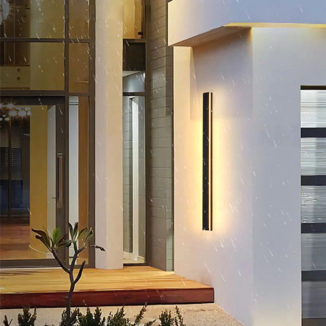 LUMINAIRE – Sleek Outdoor LED Wall Lamp