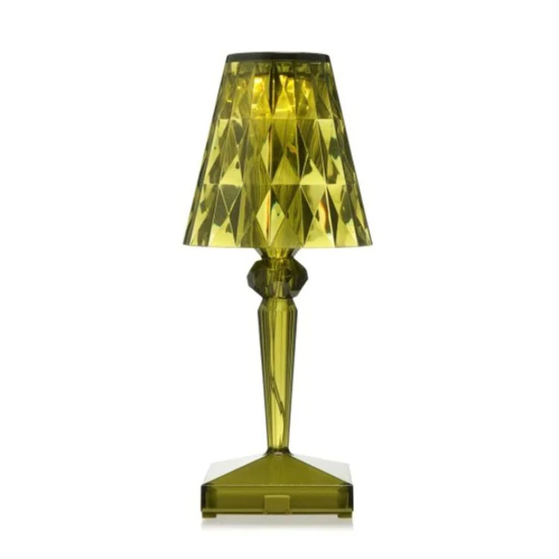 LUXELITE – Glamorous Crystal Table Lamp Design
