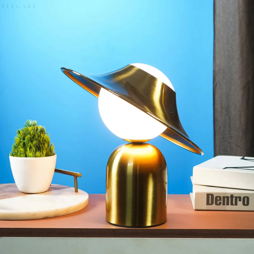 LUXELITE – Elegant Gold Metal Table Lamp