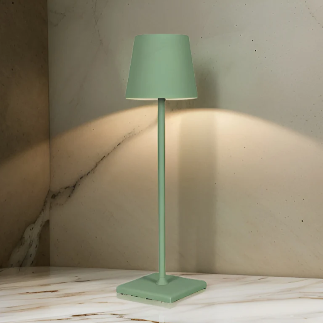 LUMINAIRE – Elegant Wireless Rechargeable Table Lamp