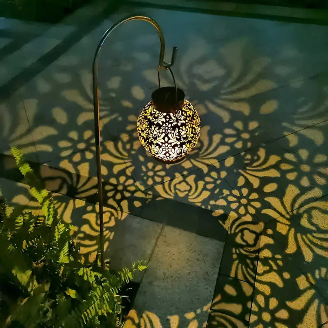 LUMINAIRE – Elegant Solar Hanging Garden Lamp