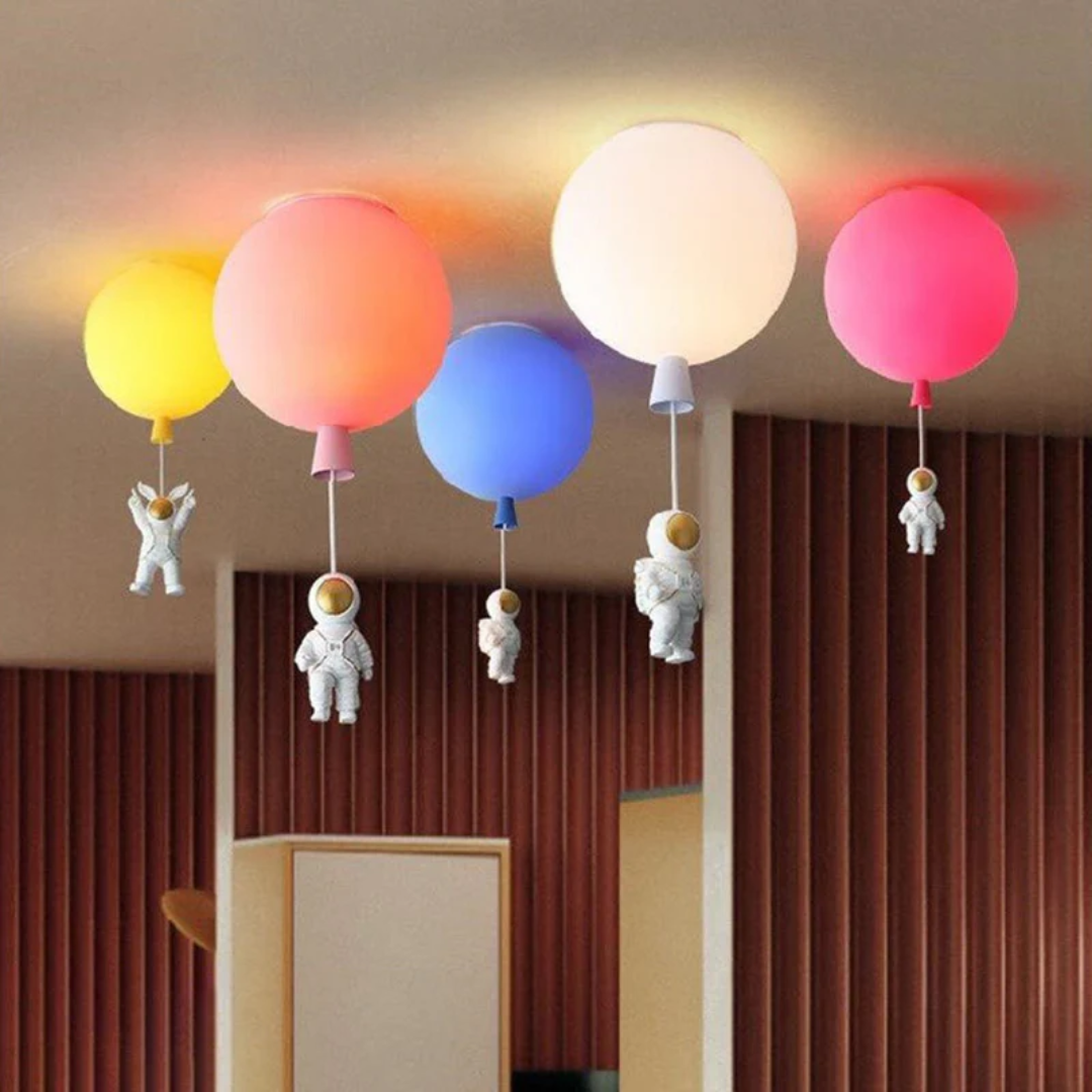 LUNARIS – Enchanting Astronaut Ceiling Light for Kids