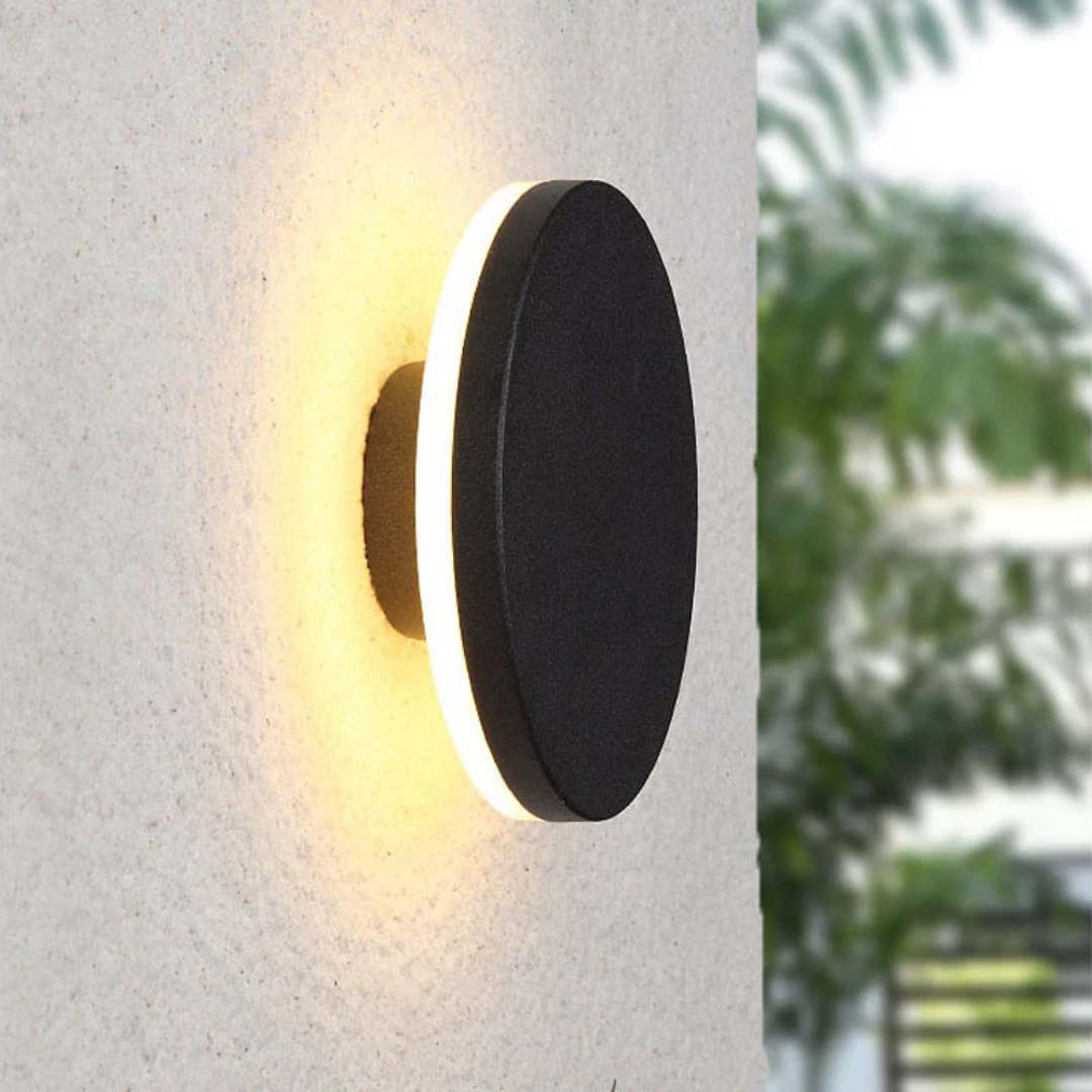 LUMINO – Sleek Modern Outdoor Wall Lamp
