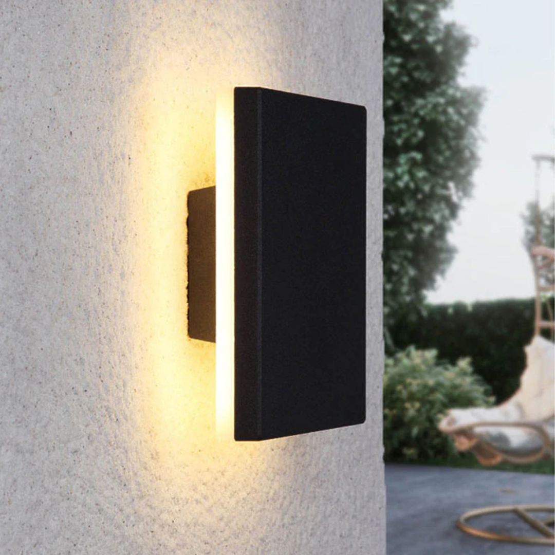 LUMINO – Sleek Modern Outdoor Wall Lamp