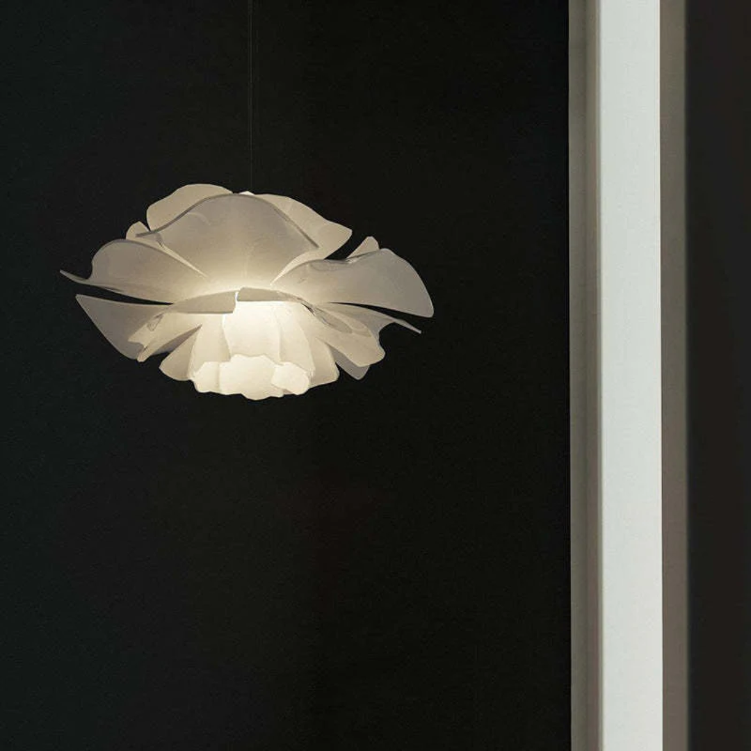 LUMINAIRE BLOOM – Elegant Flower-Shaped Pendant Lamp