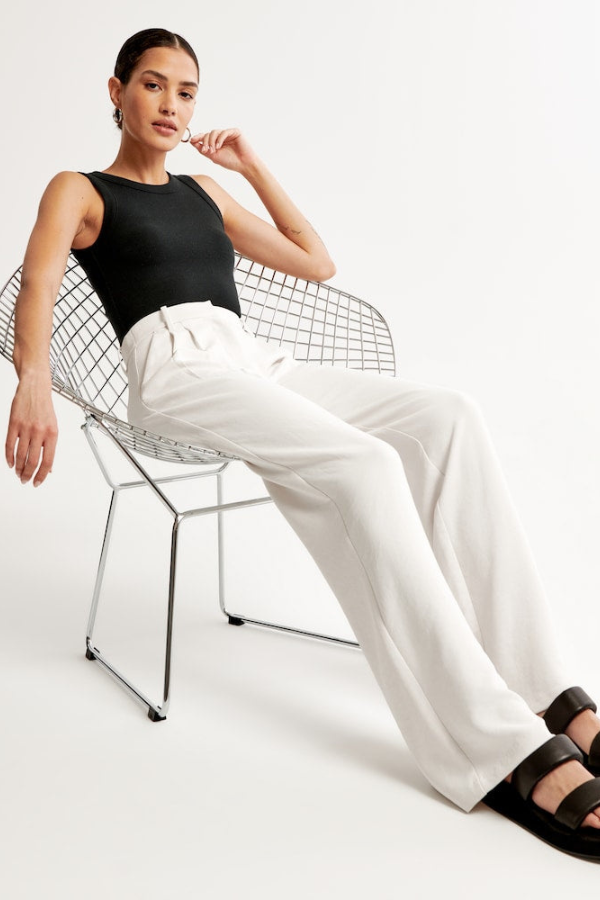 Tailored Wide-Leg Pants for Effortless Elegance