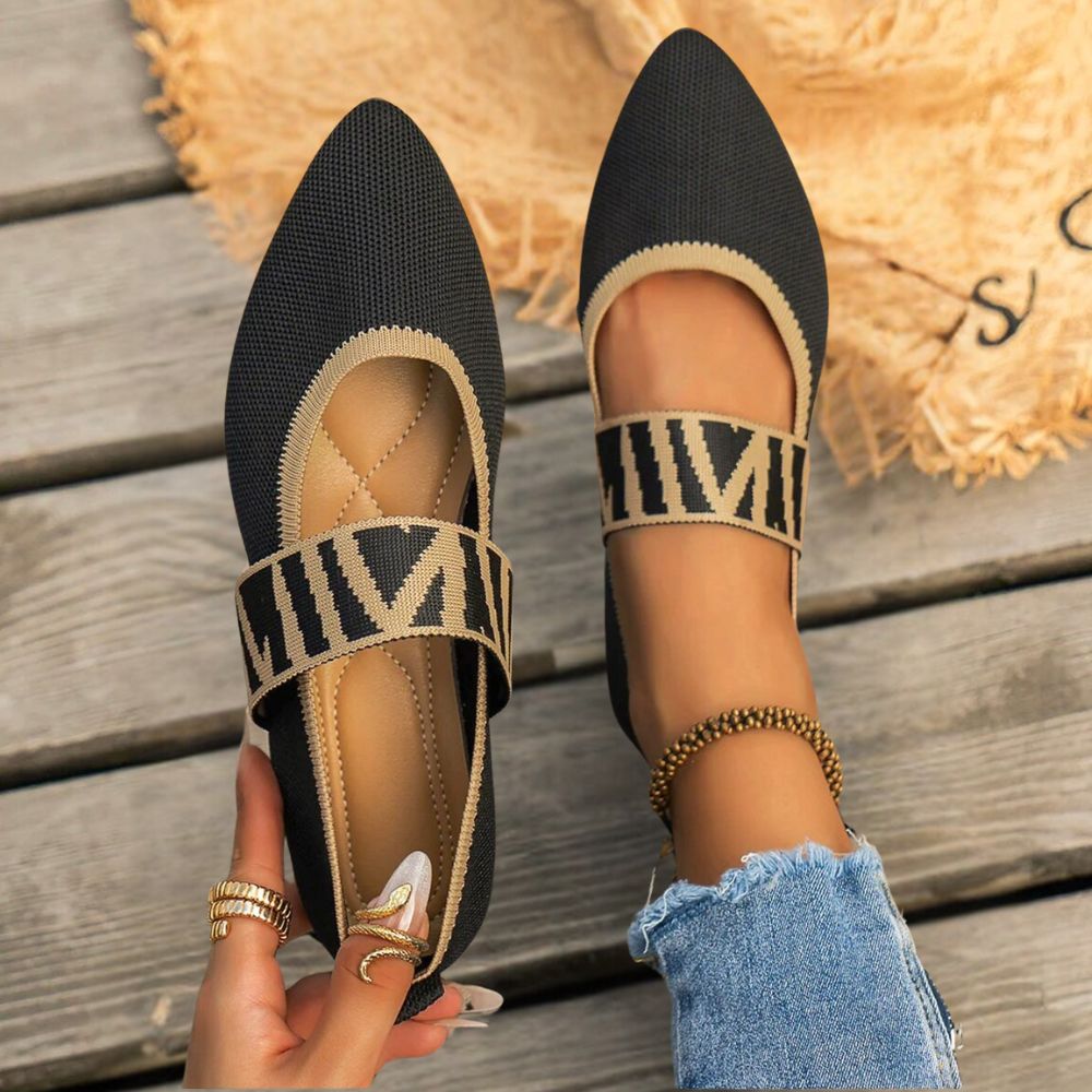 Stylish Tapered Canvas Flats for Everyday Wear