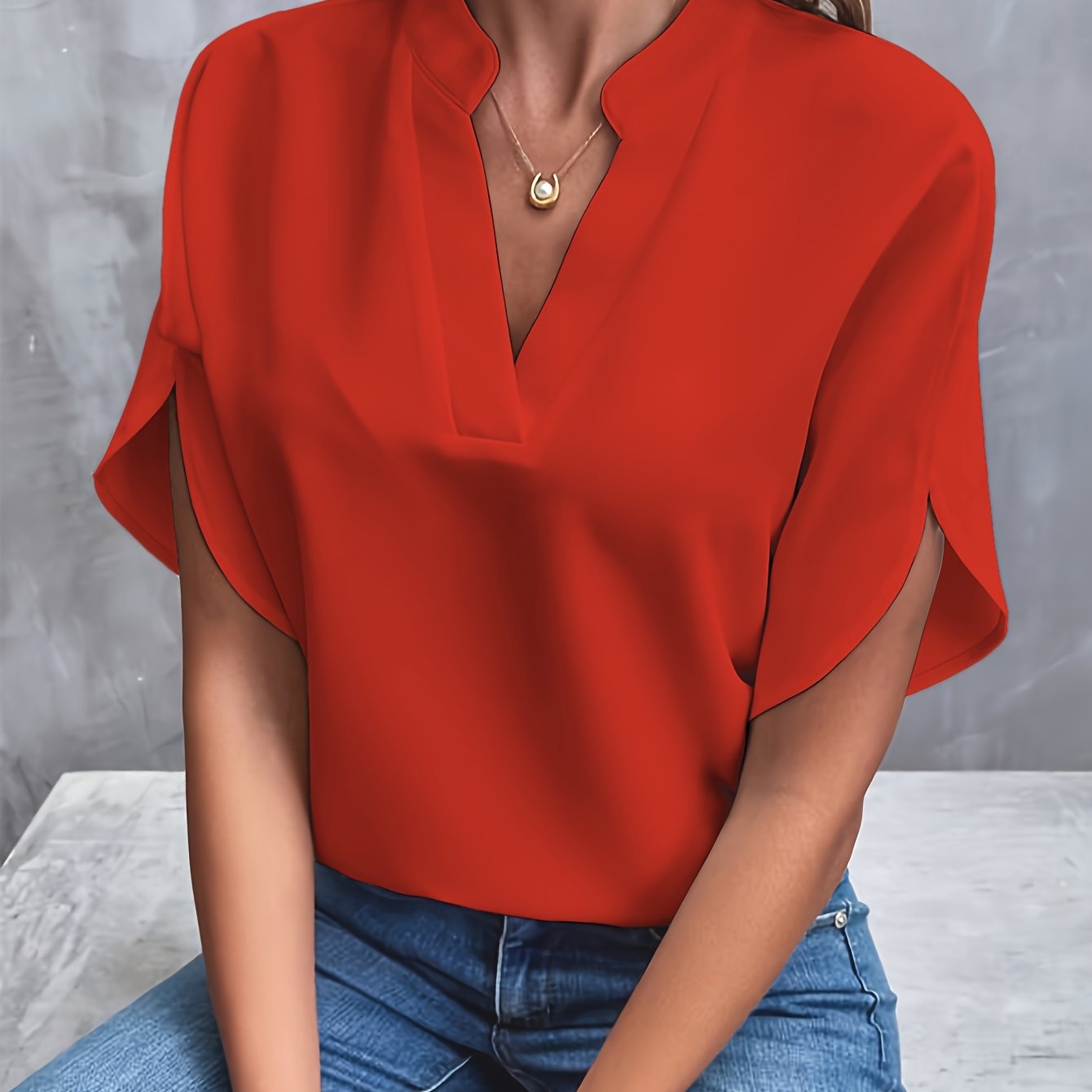 Elegant Lightweight Women's Spring Blouse