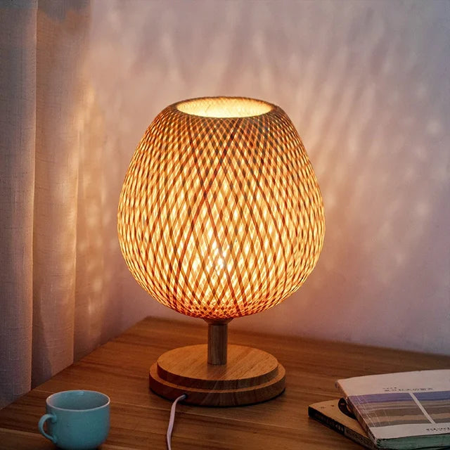 BAMBOO LUMINA – Vintage Table Lamp with Rustic Charm