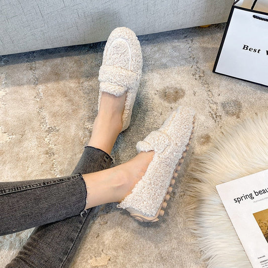 Cozy Plush Slippers for Ultimate Comfort