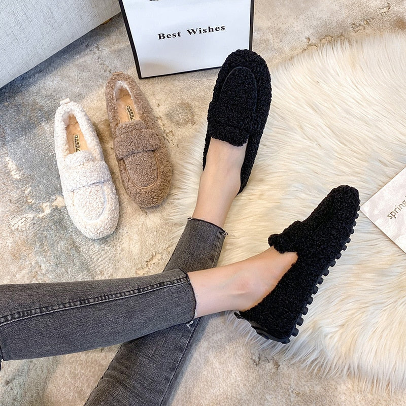 Cozy Plush Slippers for Ultimate Comfort