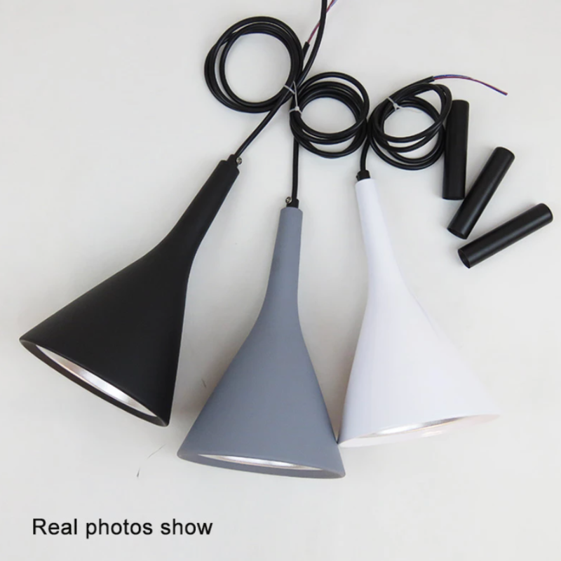 LUMINAIRE TRIANGLE – Modern Pendant Light Fixture