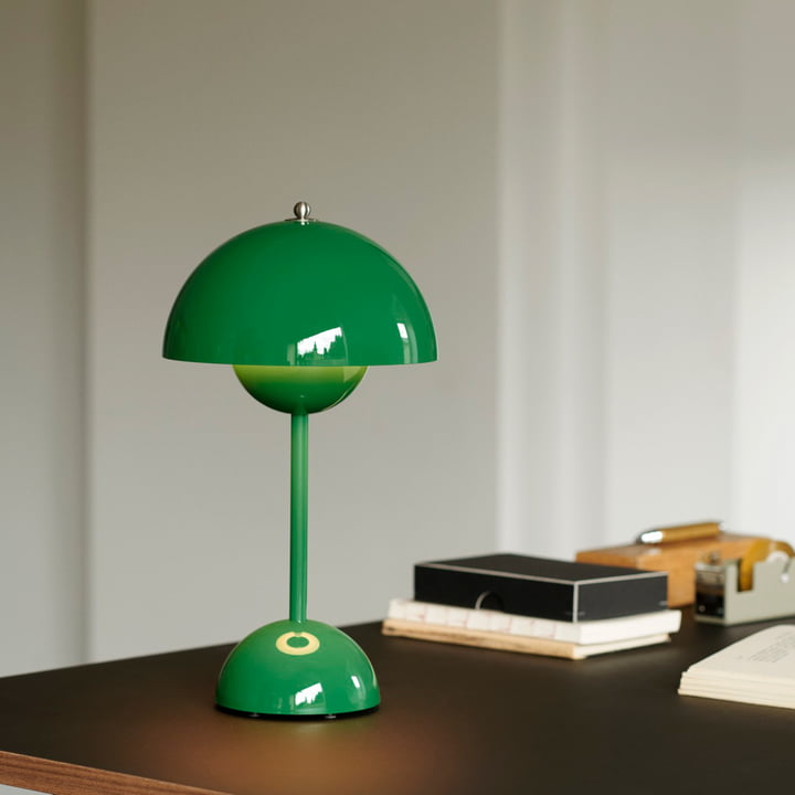 LUNARIA – Chic Wireless LED Table Lamp