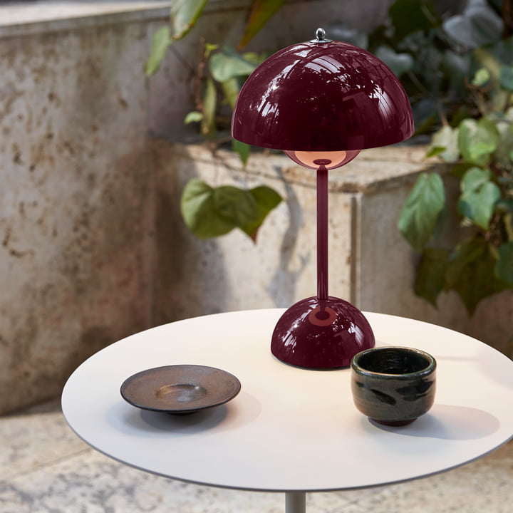 LUNARIA – Chic Wireless LED Table Lamp